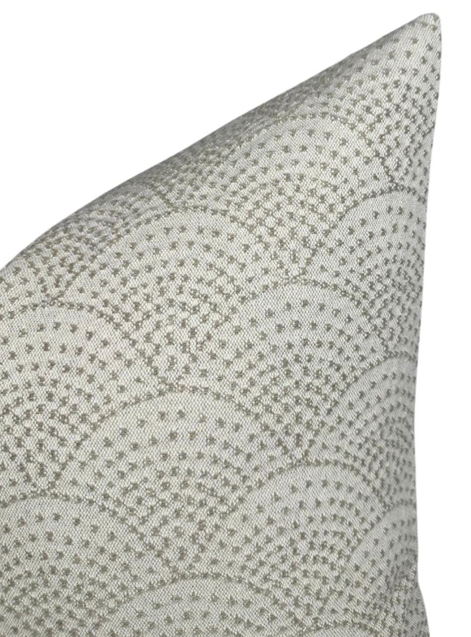 Scalloped Woven Pillow Cover in Natural