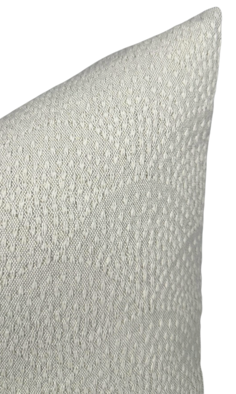 Inverse Scalloped Woven Pillow Cover in Natural