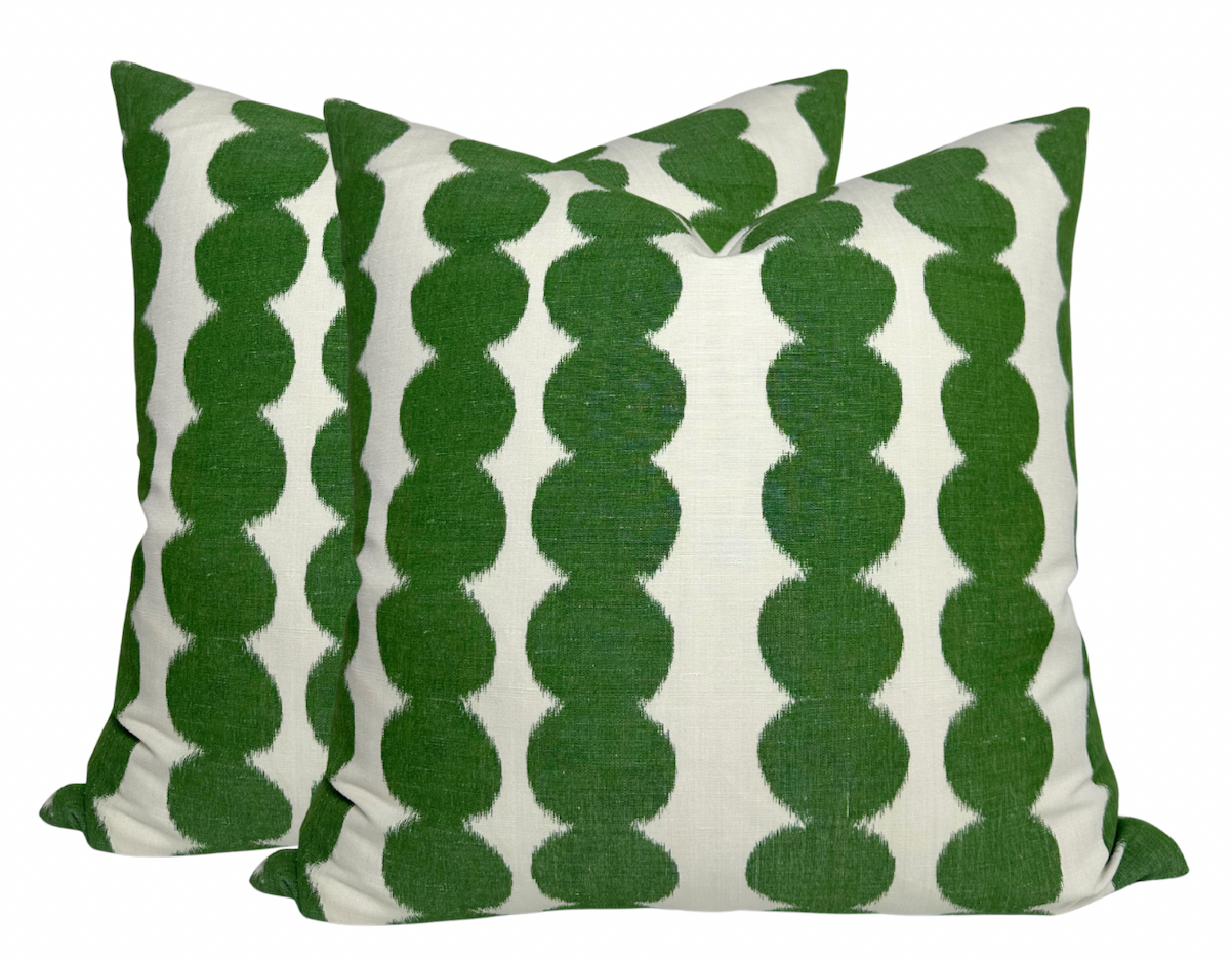 Full Circle Pillow Cover in Green, Schumacher Textiles